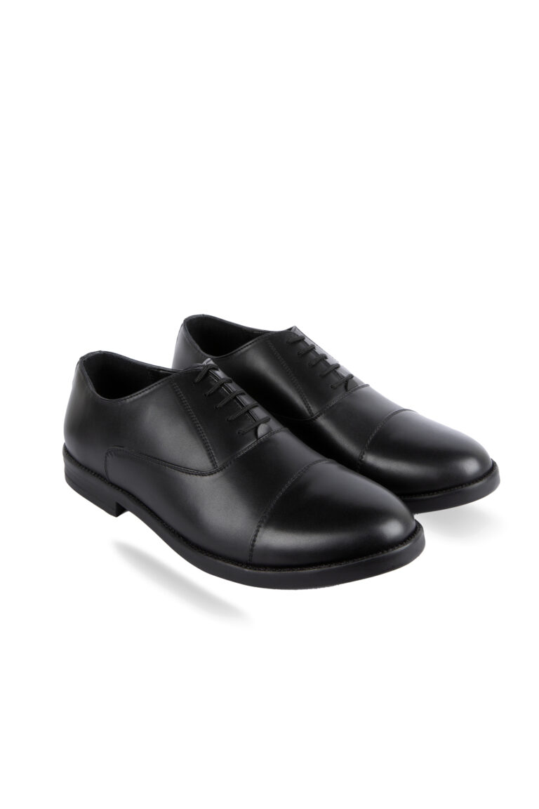 Light weight safety shoes in Uae