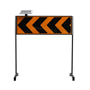 Solar 4 Arrow Board - (TS 816)