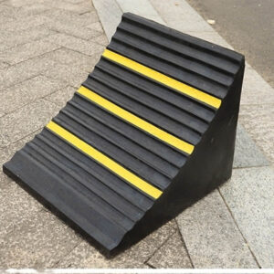 Wheel Chock - (TS 911)